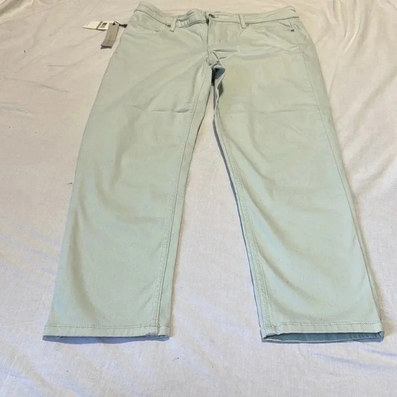Calvin Klein Light Blue Ankle Skinny Jeans size 12 NWT - Picture 1 of 6